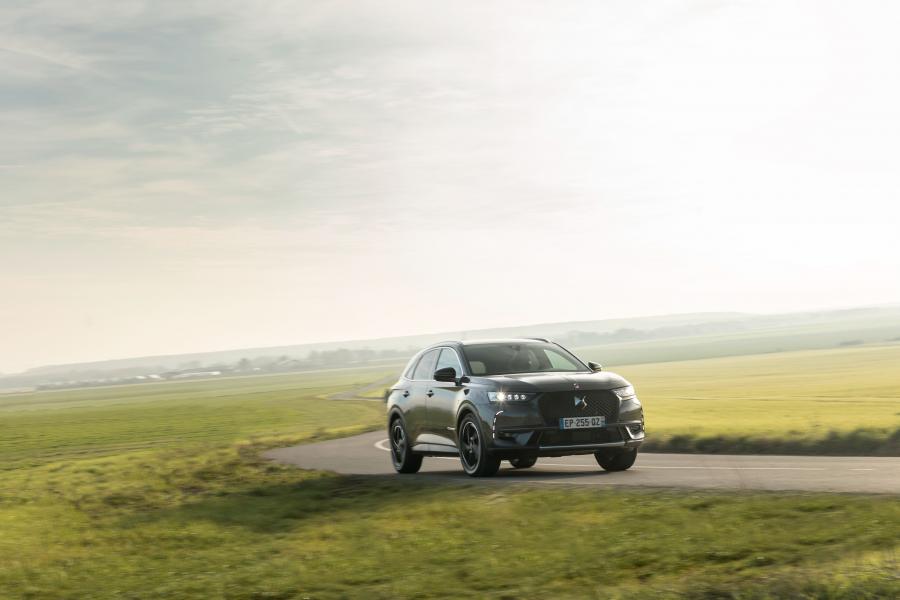  DS 7 Crossback Performance Line (X74) 2017 года  (WW) (фото 8 из 16)